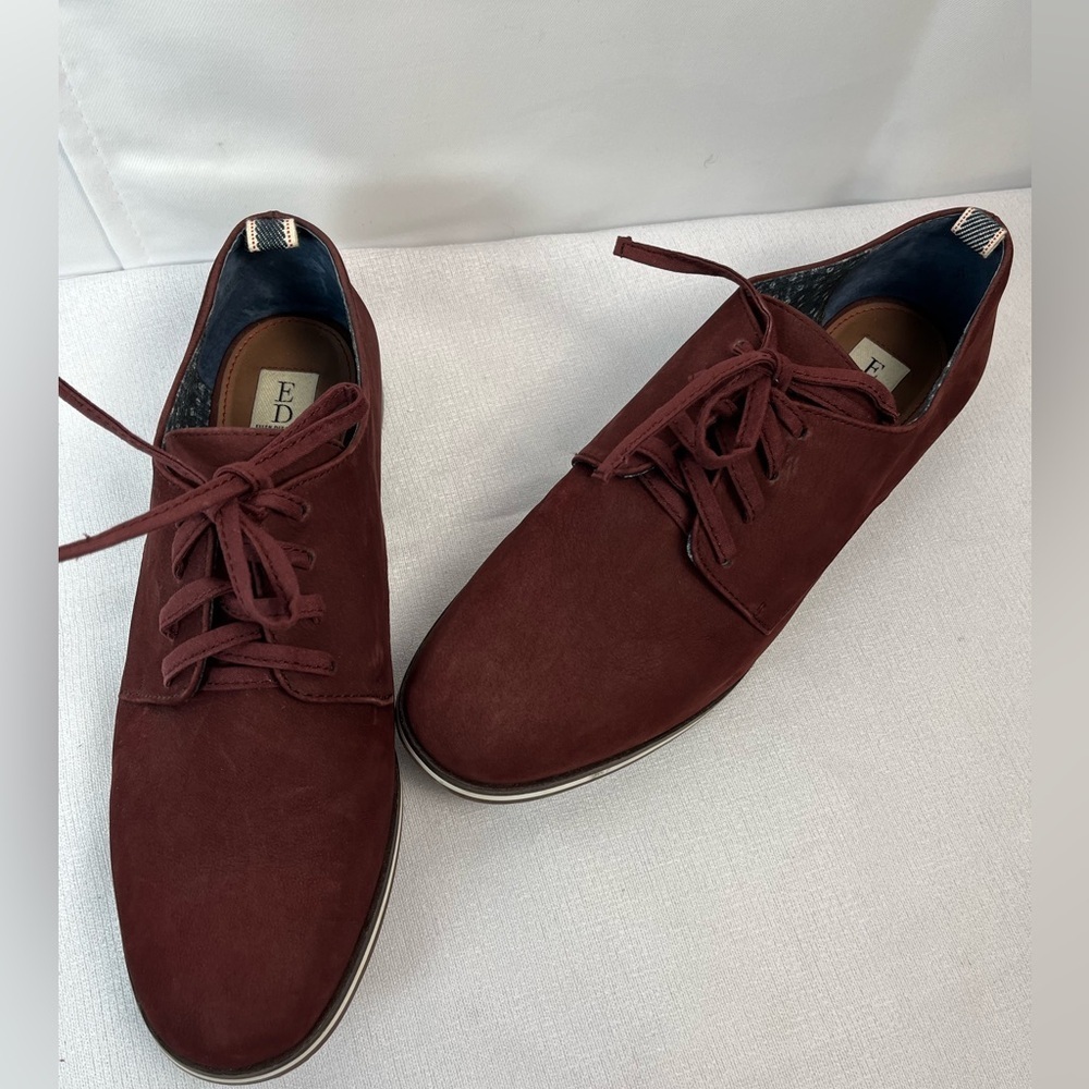 ED Ellen Degeneres Oxford Shoes Burgundy Size 9M